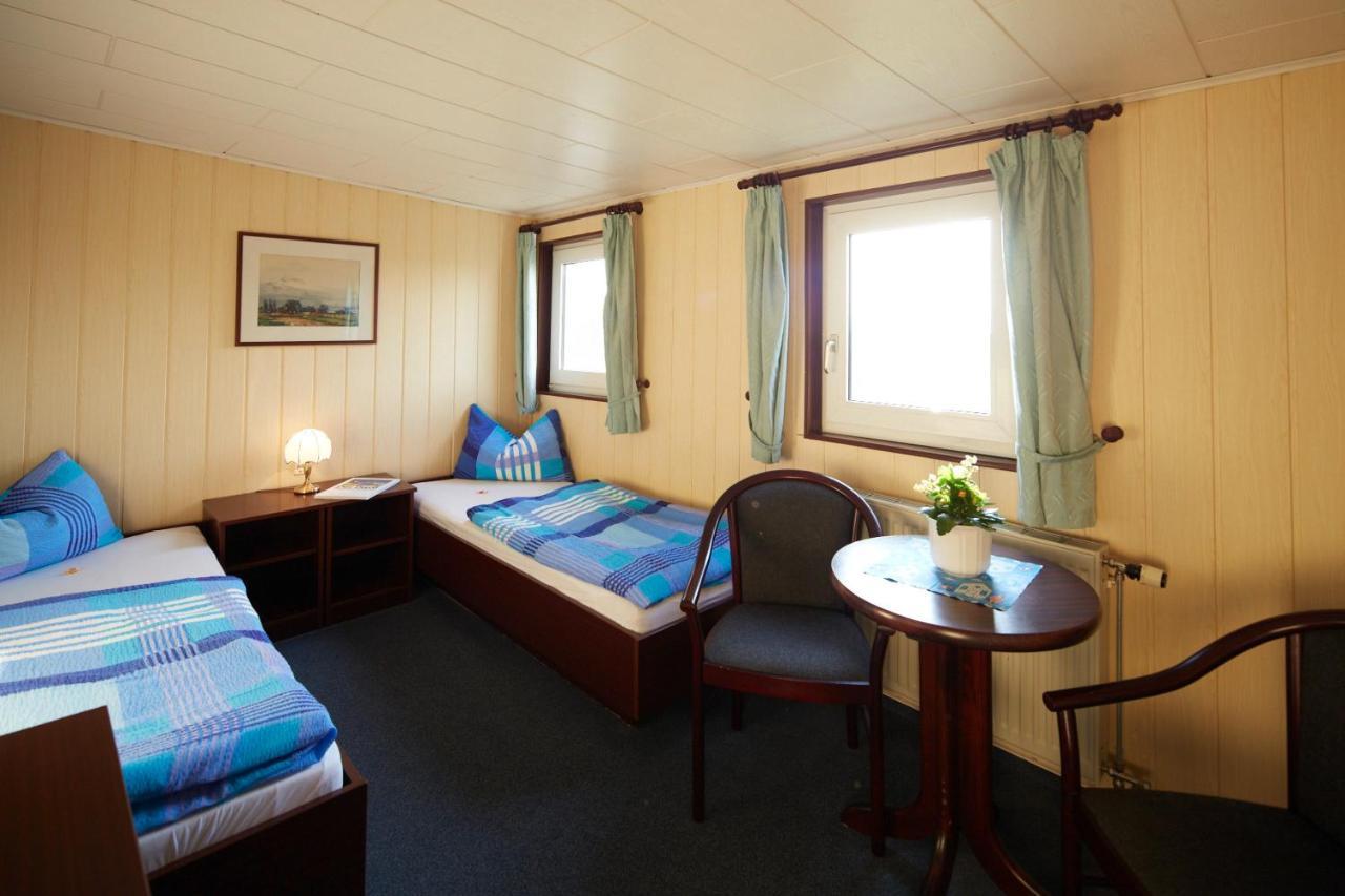 Hotelschiff Stinne Wustrow  Esterno foto